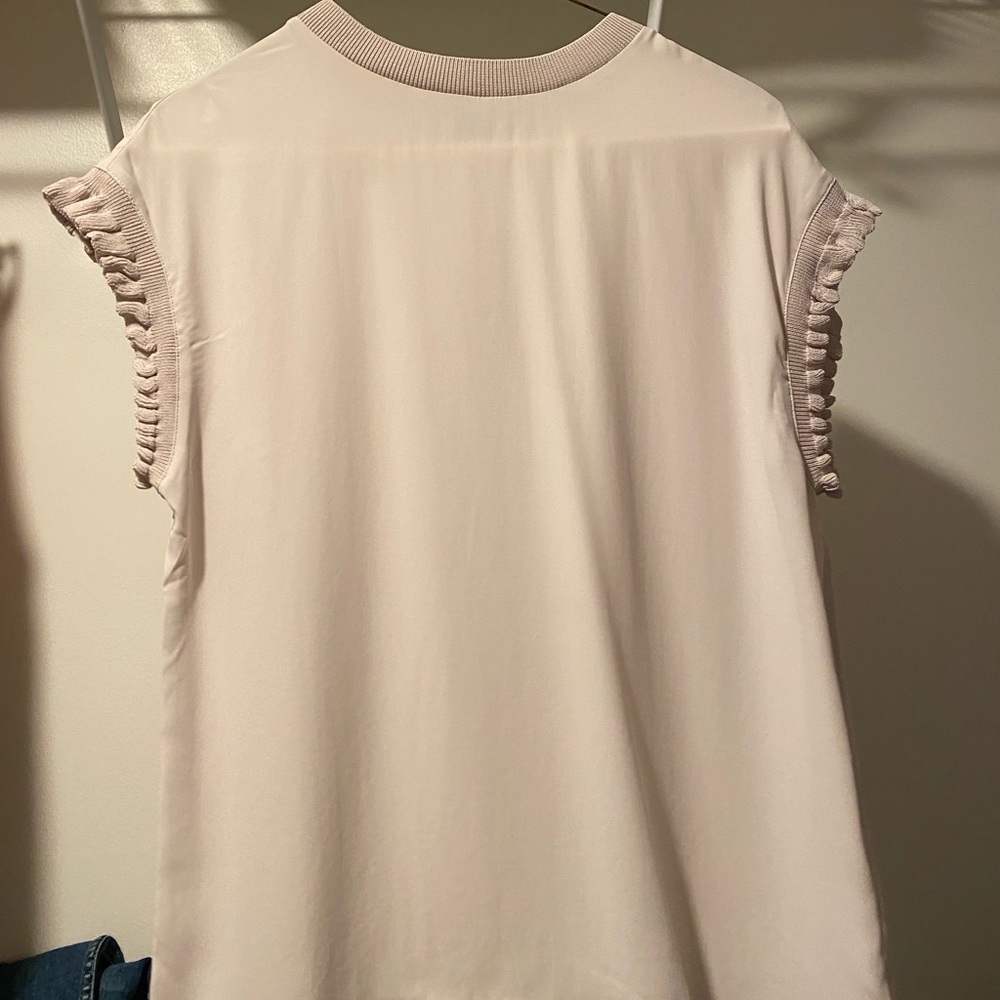 NWT Current Air Los Angeles Top! Light grey